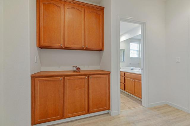 4224 Indigo Oak Court, San Jose CA: https://media.crmls.org/mediaz/9d615cd4-076d-4842-aa48-cf2e711d90ce.jpg