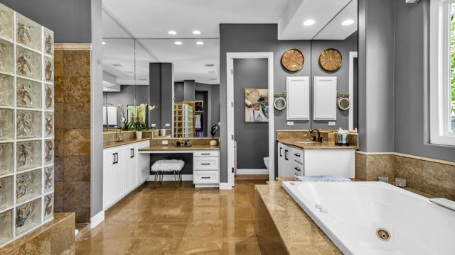 55 Calle De Oro, Rancho Mirage, CA 92270