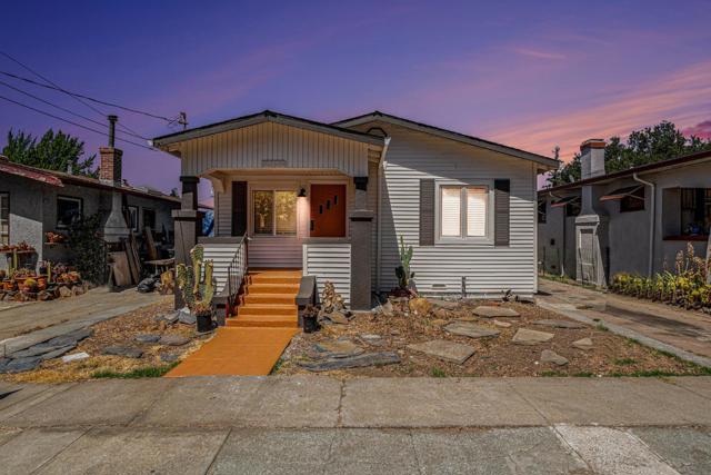 513 Arch Street, Martinez CA: https://media.crmls.org/mediaz/9d6351bc-c7ed-4270-b2c5-89c74636fb05.jpg