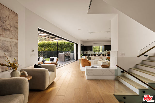 5988 W 76th Street, Los Angeles CA: https://media.crmls.org/mediaz/9d64cc5b-3da5-47b9-922f-03d189bf3561.jpg