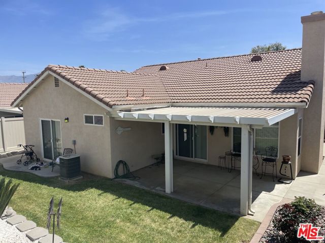 2683 Gusty Way, Banning CA: https://media.crmls.org/mediaz/9d64e487-a9cc-4e78-a086-da3f2852aef0.jpg