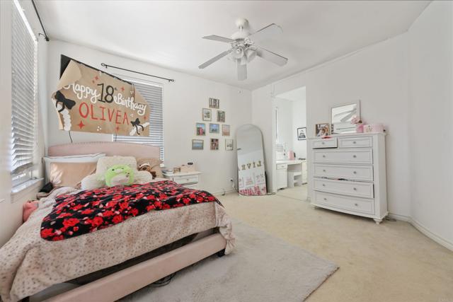 Detail Gallery Image 21 of 34 For 8368 Entreken Way, San Diego,  CA 92129 - 4 Beds | 4 Baths