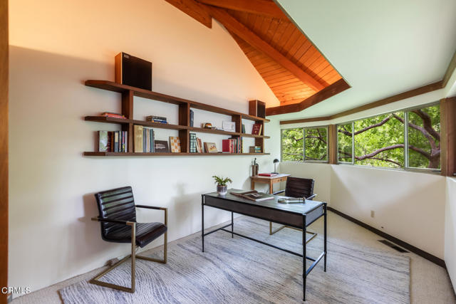 Detail Gallery Image 28 of 77 For 4254 Chevy Chase Dr, La Canada Flintridge,  CA 91011 - 6 Beds | 4 Baths