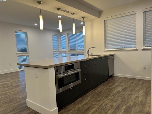 3658 Capitol Ave, Fremont CA: https://media.crmls.org/mediaz/9d68097e-a078-4bab-a3d3-a0a6d263a2eb.jpg