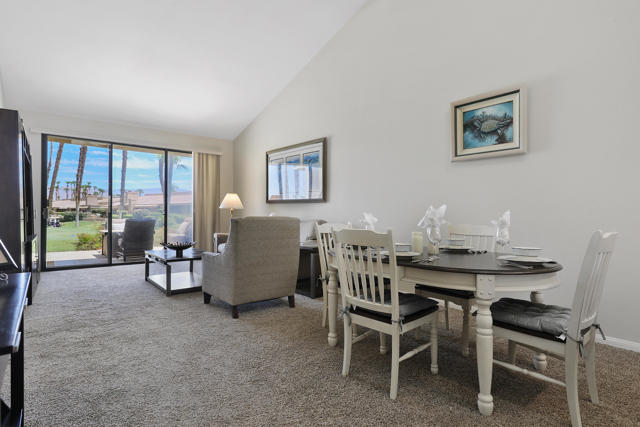 76790 Chrysanthemum Way, Palm Desert CA: https://media.crmls.org/mediaz/9d68ea4c-39ad-4ffe-9db9-8ef5aa1545f8.jpg