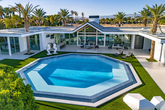 Image 49 of 60 For 1 Makena Lane