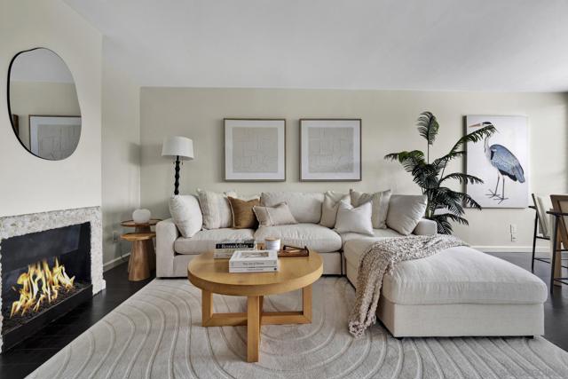 675 S Sierra Ave, Solana Beach CA: https://media.crmls.org/mediaz/9d695760-fdb0-4575-b1a0-01eb73584de1.jpg