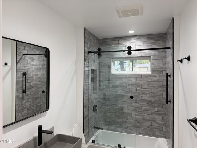 Detail Gallery Image 10 of 12 For 1633 Sinaloa Ave, Pasadena,  CA 91104 - 3 Beds | 3 Baths