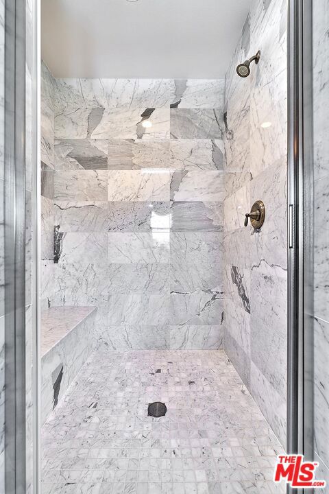 https://media.crmls.org/mediaz/9d6bcf17-b111-47e8-9485-8daf62648d05.jpg?preset=X-Large