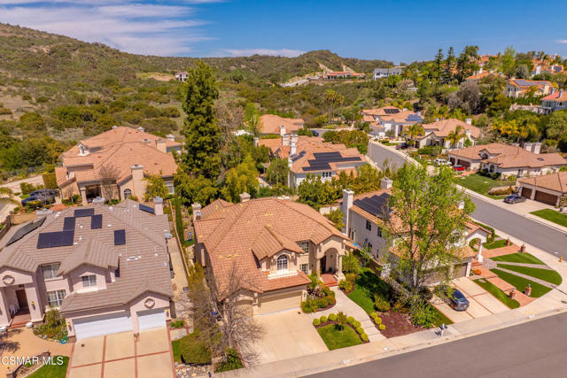 32711 Wellbrook Drive, Westlake Village CA: https://media.crmls.org/mediaz/9d6da943-1298-4729-8e11-927ebd75efc4.jpg