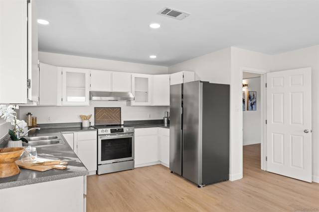 25311 Jesmond Dene Road, Escondido CA: https://media.crmls.org/mediaz/9d6e45f3-1d6c-4964-9210-dbbeae31f1be.jpg
