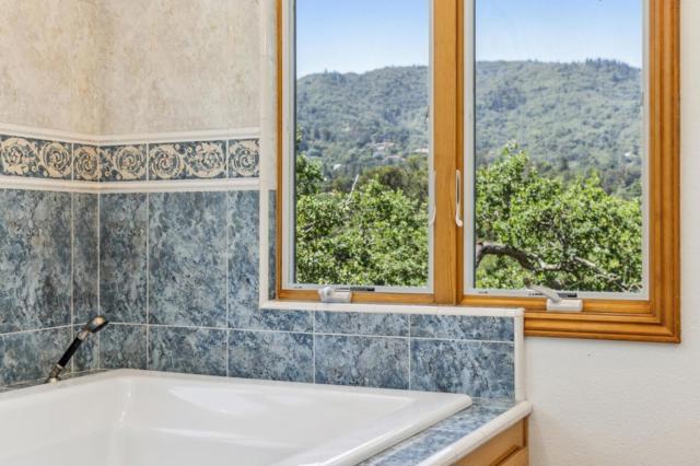18500 Hillview Drive, Monte Sereno CA: https://media.crmls.org/mediaz/9d6ec216-40dc-4ca7-a5a2-6293e394aa73.jpg