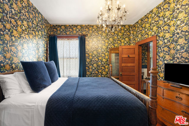 362 Bell Street, Los Alamos CA: https://media.crmls.org/mediaz/9d6f4711-cd50-41ff-a26d-f7a38abf616c.jpg