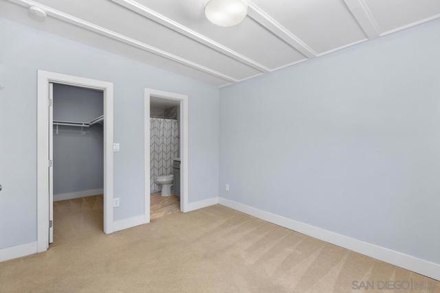 9956 Via Debbie, Santee CA: https://media.crmls.org/mediaz/9d6fccb5-b37f-4f77-a10d-e0b0743401ba.jpg