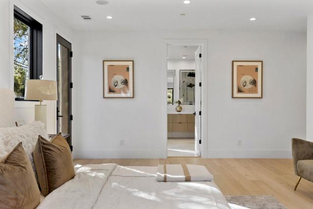 18071 Saratoga Los Gatos Road, Monte Sereno CA: https://media.crmls.org/mediaz/9d702a15-4257-4067-846f-78539c6702c2.jpg