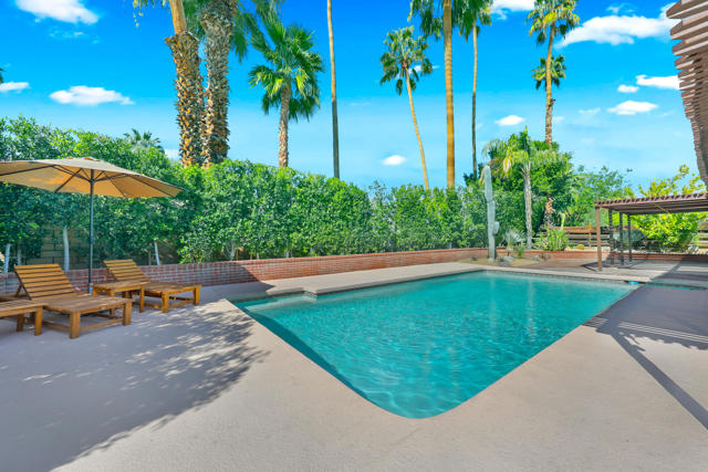 71521 Halgar Road, Rancho Mirage CA: https://media.crmls.org/mediaz/9d70b450-e38c-450f-8b81-88a5e5896625.jpg