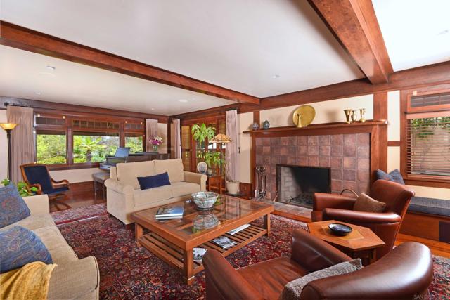 3574 7th Avenue, San Diego CA: https://media.crmls.org/mediaz/9d717856-bbde-48f2-b2b0-f3dc39924da7.jpg