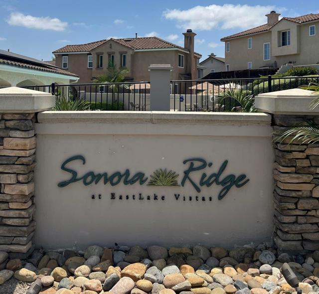 2855 Bear Valley Rd, Chula Vista CA: https://media.crmls.org/mediaz/9d717a00-e9f6-4660-83db-1787da63580d.jpg