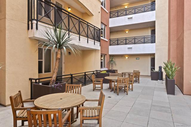 3650 5th Avenue, San Diego CA: https://media.crmls.org/mediaz/9d71bb64-c47c-478d-8986-d45a7ff0a82b.jpg
