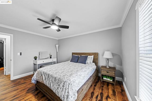 51 Cunha Ct, Oakley CA: https://media.crmls.org/mediaz/9d724c6b-63f4-4f54-9485-b1b754b1840f.jpg