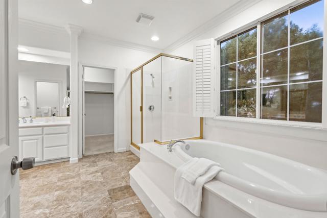 34798 Williams Way, Union City CA: https://media.crmls.org/mediaz/9d735f0a-9bf5-42e7-b52e-72250c2495ef.jpg