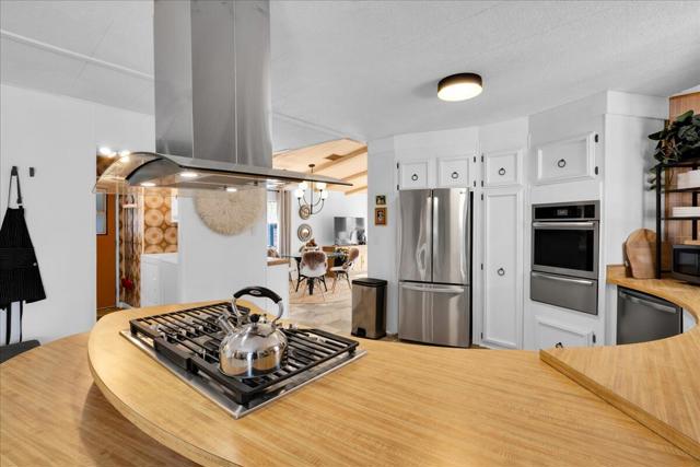 72967 Cabazon Peak Drive, Palm Desert CA: https://media.crmls.org/mediaz/9d75208a-5eb7-4029-8177-d5651032e79c.jpg