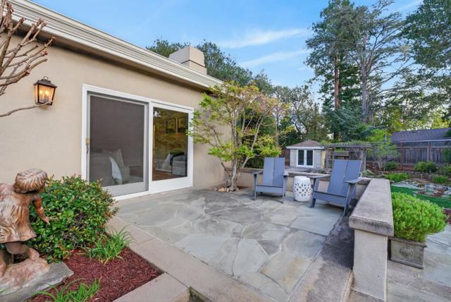 20026 Heritage Oak, Saratoga CA: https://media.crmls.org/mediaz/9d759786-9a5e-4d42-901d-6f9394856022.jpg