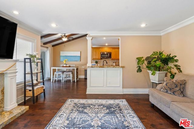 12339 Carl Street photo 4