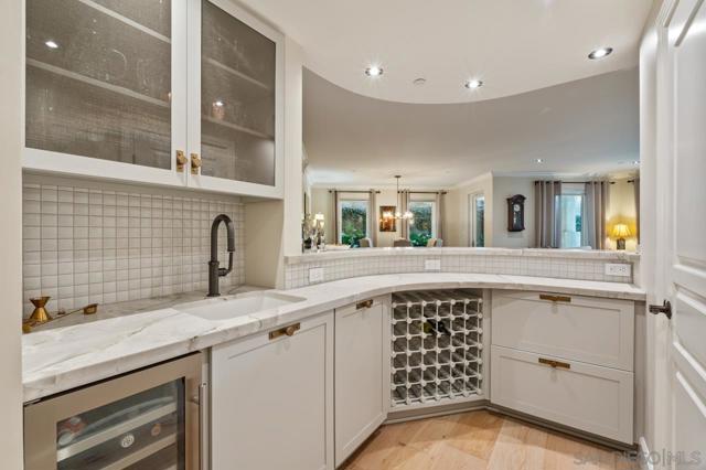 Image 5 of 36 For 1040 Genter St  104