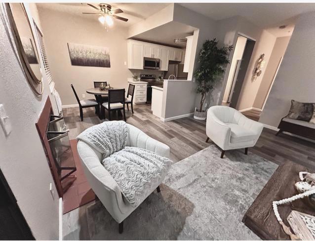 37478 Parish Circle, Fremont CA: https://media.crmls.org/mediaz/9d77905b-b1c8-436e-a73f-4beccfc26cf6.jpg