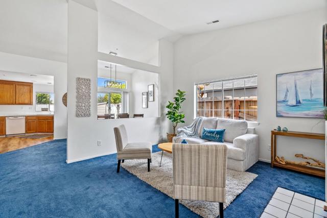 910 Cortina Way, Salinas CA: https://media.crmls.org/mediaz/9d7a1e3f-4e0e-48c6-9e9a-8a3636f0606e.jpg