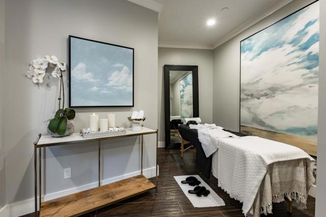 706 N San Antonio Road, Los Altos CA: https://media.crmls.org/mediaz/9d7b3546-8523-4665-b0d4-62fcfb4dadf0.jpg