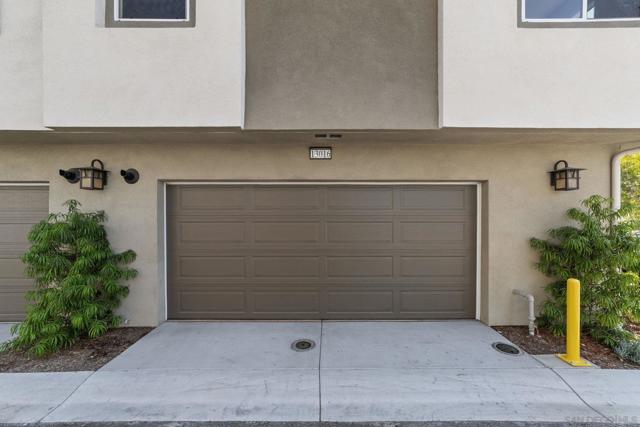 13016 Lumen Way, San Diego CA: https://media.crmls.org/mediaz/9d7b6af8-3b6a-4cb4-a2fa-ca22a3de3140.jpg