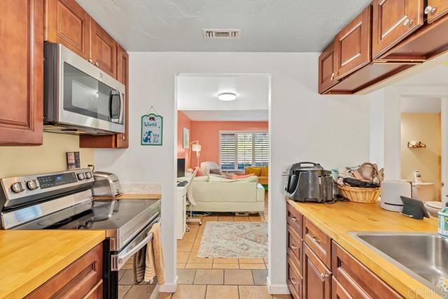 Detail Gallery Image 16 of 40 For 9555 Cottonwood Ave #E,  Santee,  CA 92071 - 2 Beds | 1/1 Baths