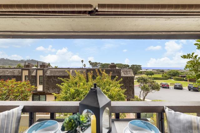 12859 Caminito del Canto, Del Mar CA: https://media.crmls.org/mediaz/9d7bd20d-63e6-40cd-b94f-c2a82671bb05.jpg