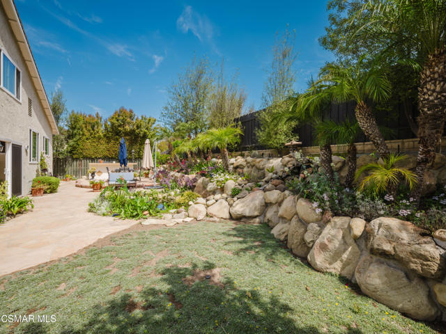 709 Zinnia Court, Thousand Oaks CA: https://media.crmls.org/mediaz/9d7ce899-9813-4aa1-8ec4-bb7e9de53292.jpg