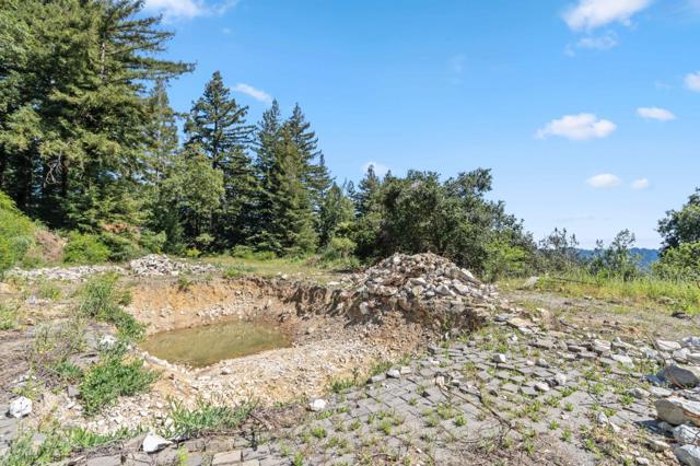 22981 Highway 17, Los Gatos CA: https://media.crmls.org/mediaz/9d7d0b6b-57cb-41aa-92d7-e80c3e9b884d.jpg