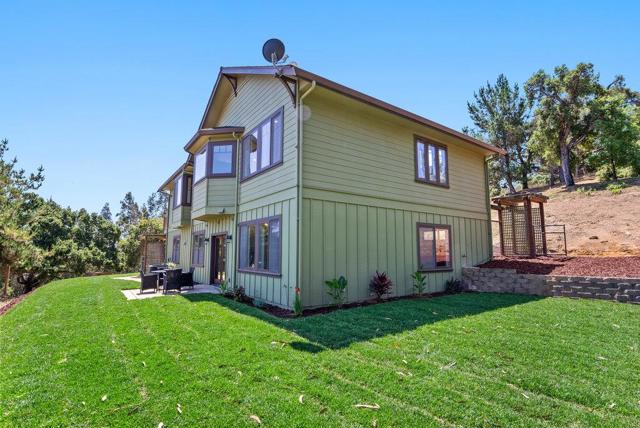 350 Windsong Way, Watsonville CA: https://media.crmls.org/mediaz/9d7d7755-6097-41ec-a191-7ef9cba8fbd7.jpg