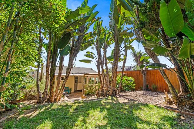 1978 Beryl St, San Diego CA: https://media.crmls.org/mediaz/9d7e7a99-ea56-4225-9f75-4c82545165c8.jpg