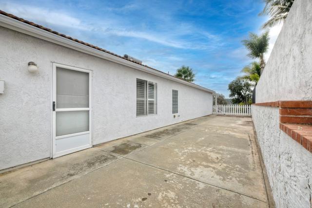 Detail Gallery Image 36 of 55 For 5413 Fairgreen Way, Bonsall,  CA 92003 - 3 Beds | 3 Baths