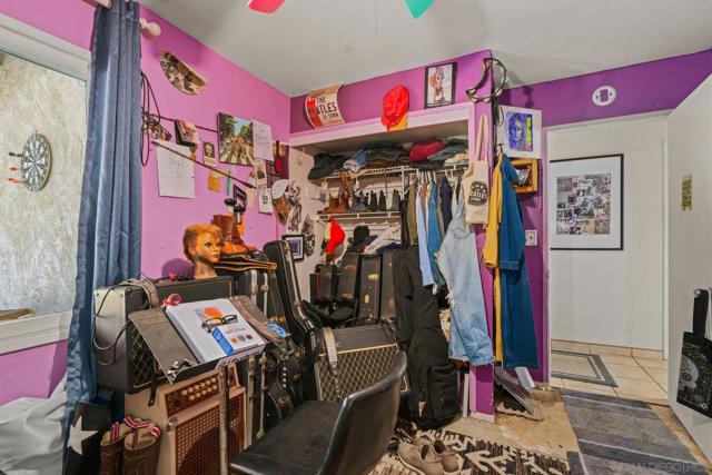 9530 Galston Drive, Santee CA: https://media.crmls.org/mediaz/9d7fa0bd-de8a-4132-b68f-a156622b23b3.jpg