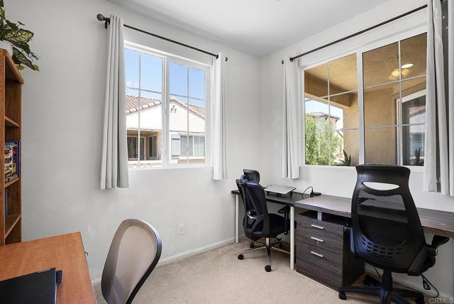 1665 Santa Alexia Avenue, Chula Vista CA: https://media.crmls.org/mediaz/9d7faf39-31ec-4e0f-8a0f-7a2efdbb5051.jpg