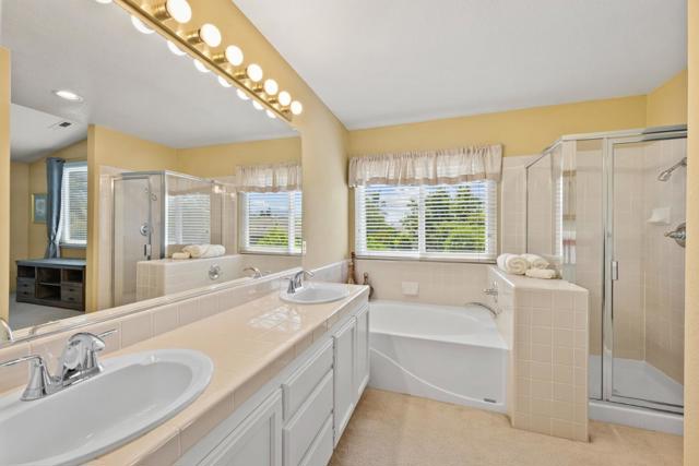 1660 Mimosa Street, Hollister CA: https://media.crmls.org/mediaz/9d81e35b-6deb-4fa2-b18e-923df023cf05.jpg