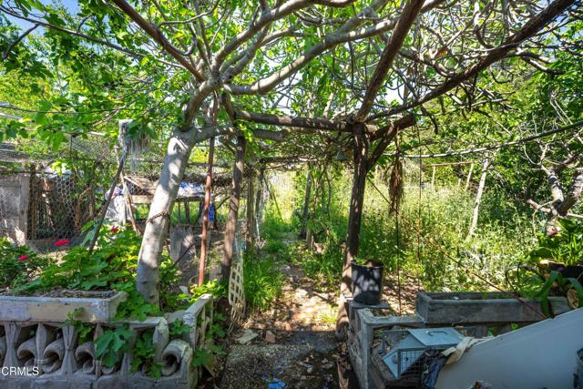 Detail Gallery Image 16 of 26 For 975 E Avenida De Los Arboles, Thousand Oaks,  CA 91360 - 4 Beds | 3 Baths