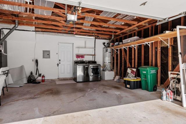 Detail Gallery Image 39 of 49 For 6561 Corte Cisco, Carlsbad,  CA 92009 - 3 Beds | 2/1 Baths