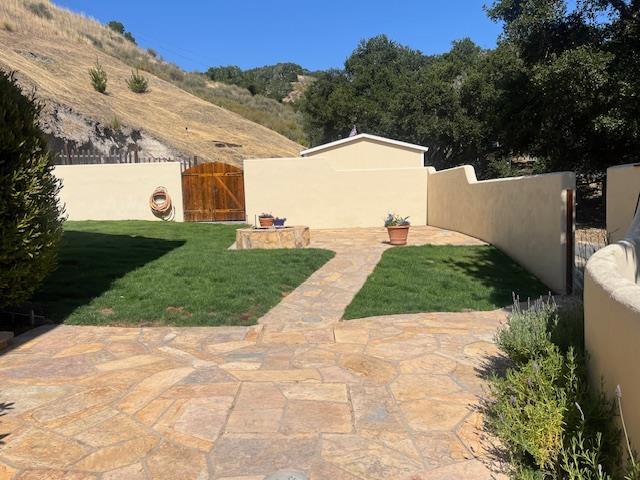 442 Corral De Tierra Road, Salinas CA: https://media.crmls.org/mediaz/9d82ead8-00b6-453e-91b9-890d5ac5a4e5.jpg