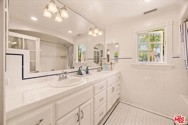 10388 Keswick Avenue photo 28