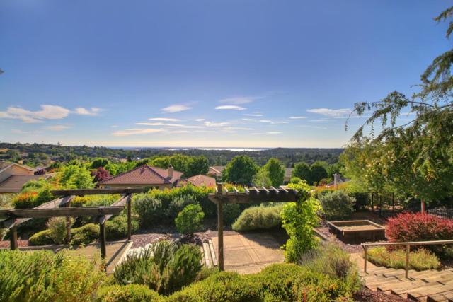 4040 Morning View Way, El Dorado Hills CA: https://media.crmls.org/mediaz/9d84fe49-f179-4dc2-a63c-f7bc2e15f945.jpg