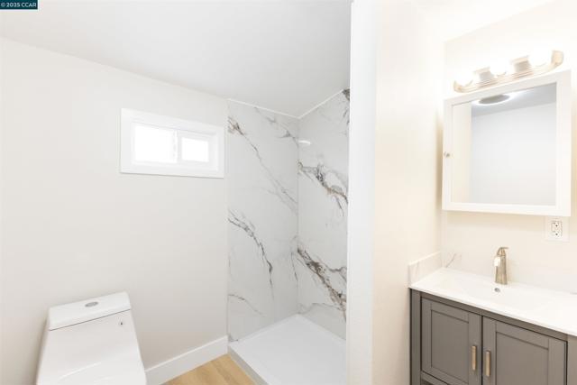 3500 66th Ave, Oakland CA: https://media.crmls.org/mediaz/9d85eb81-000c-467b-b548-bf7a32008d46.jpg