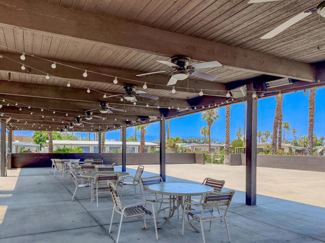 257 Laredo Drive, Palm Springs CA: https://media.crmls.org/mediaz/9d869ea8-25cc-4bc0-93d5-cf7c68f05ebd.jpg
